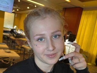 fingering cam girl EmelinaKrider