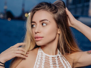 chat room sex EmilyBeverly