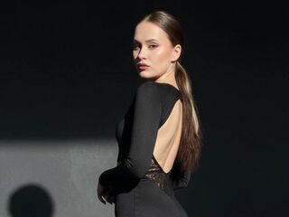 live free chat EmilyGiffin