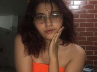 girl cam naked EmilyRoar