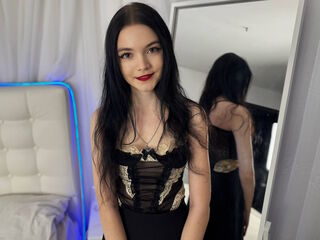camslut topless EmmaBlackwood