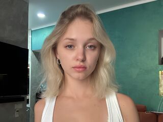 cybersex chat room EveMorrison