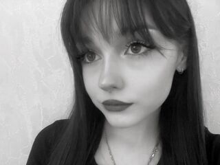 webcam girl chat EvelynnCaillouet