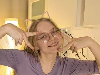 hot cam whore FerneLangan