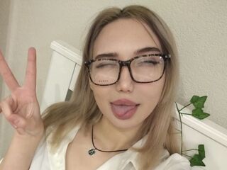 naked webcam girl video FloraSelt