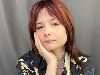 live webcam performer FreddaFerdinand