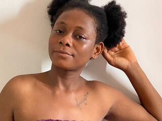 naked cam chatroom GraceLamisi