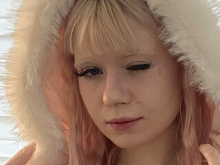 camslut fingering shaved pussy GrazynaShehata