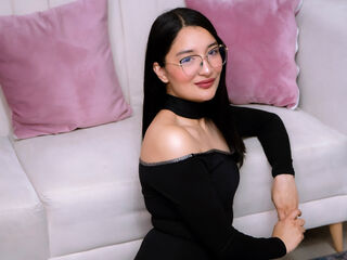 naughty cam girl fingering shaved pussy HaileMonsalve