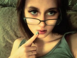 webcam girl chat room HeideSchweitzer