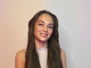 camgirl fingering wet pussy HenriettaGrundy