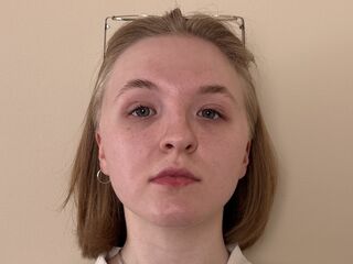 fingering cam whore HienRosse