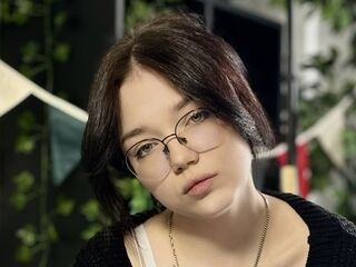 free chat room HuldaGiovinco