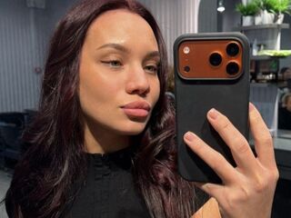 camgirl playing with sextoy IleanaFarren