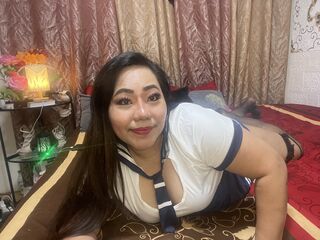 webcam babe chatroom InaRaymondo