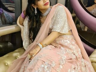 streaming live cam IndianLily