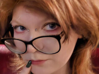 hot naked webcam girl InezHiefnar