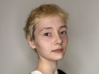 hot cam whore JenelleBarette