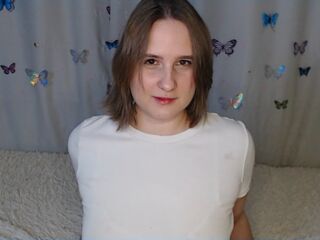 hot cam girl masturbating with vibrator JenyCaty
