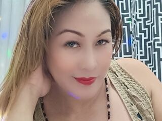 camslut spreading pussy JingAmour
