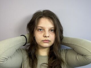 naked camgirl masturbating with dildo JoaquinaSwayne