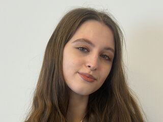 cam girl playing with sextoy JordanYarman