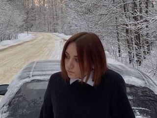 camslut showing pussy JoyeRanger