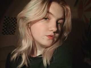 cam girl masturbating with sextoy JuliaJips