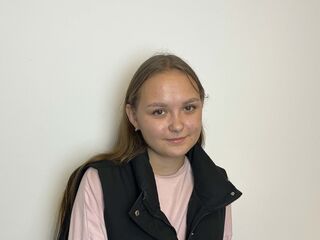 free video chat JulianeWadley