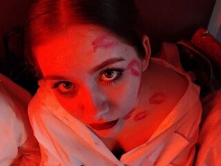 naughty cam girl masturbating JuneGutierrez