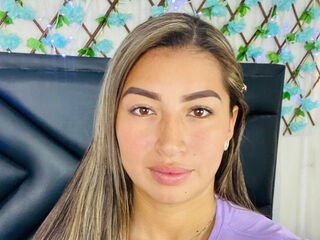 hot strip tease cam KaatheAdams