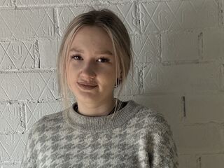 camwhore nude KarynMcguire