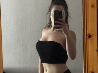 camgirl masturbating Katykatyy