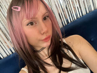 naked webcamgirl picture KayaSnowy