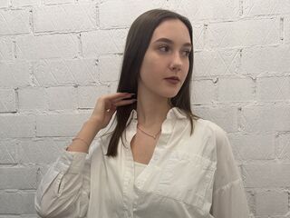 shaved pussy cam KieshaBurgie