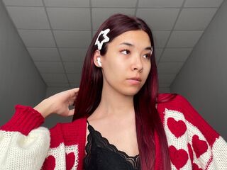 live webcam performer KimKlaverly
