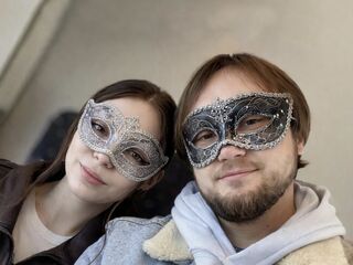 naked camgirl masturbating KittyStorm