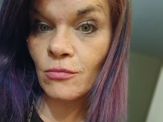 girl fingering shaved pussy Kodii