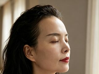 camwhore masturbating LIliChang