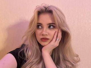 fingering girl chatroom LatoyiaCanpos