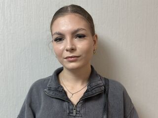chat live webcam LauraTang