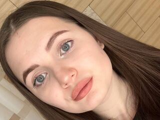 naked cam girl fingering pussy LauriMaynor