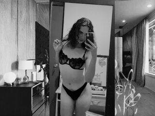 topless girl LiahRosh