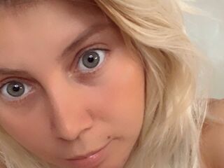 sexcam free LittleSary