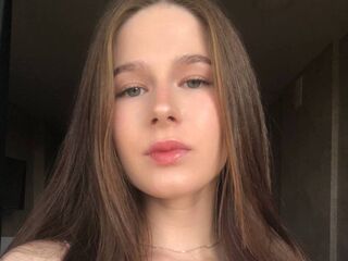 beautiful camgirl LizaMee