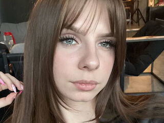 camgirl porn LoiseHarington