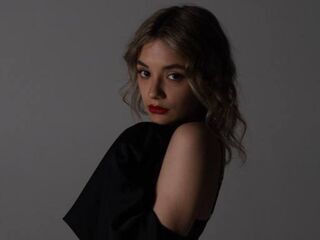 naughty web cam LolaKiki