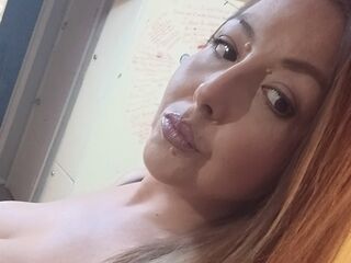 naked girl with webcam masturbating with vibrator LolaLoced