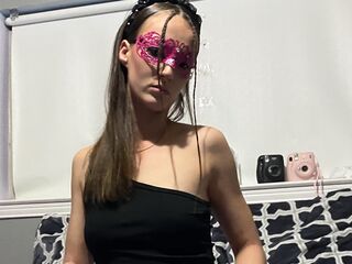 teaser cam Lovelylilithh