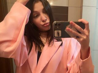 camgirl masturbating with sextoy LucileVerlin